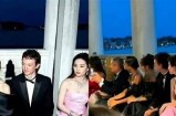 李丽莎与顾欣怡同框互动，抖音热潮引发网友热议