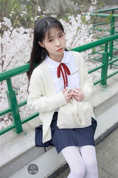 苹果手机用户如何安全下载抖阴APP指南